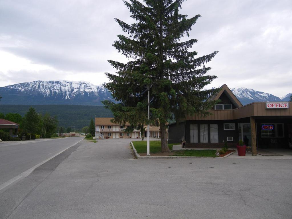 Selkirk Inn Golden Εξωτερικό φωτογραφία
