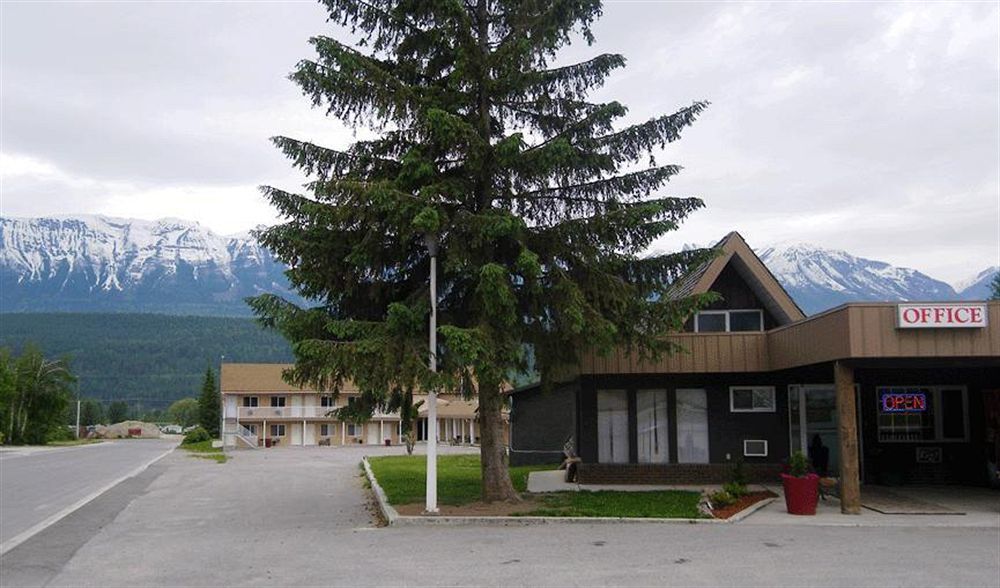 Selkirk Inn Golden Εξωτερικό φωτογραφία